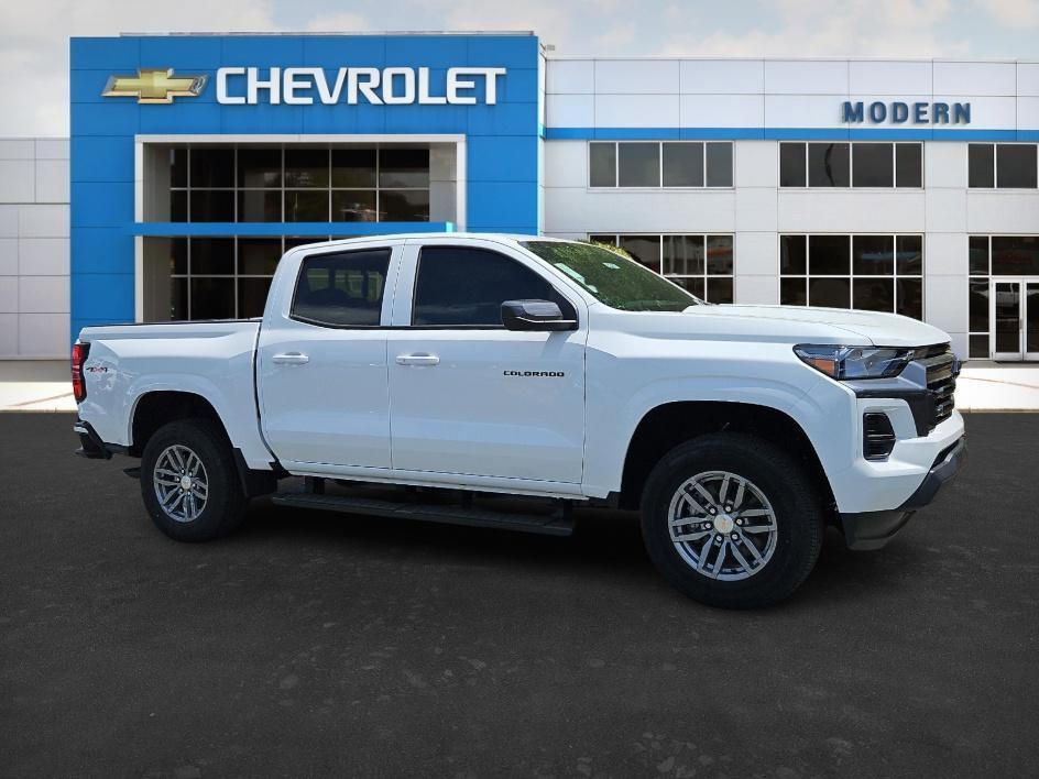 new 2025 Chevrolet Colorado car, priced at $34,109