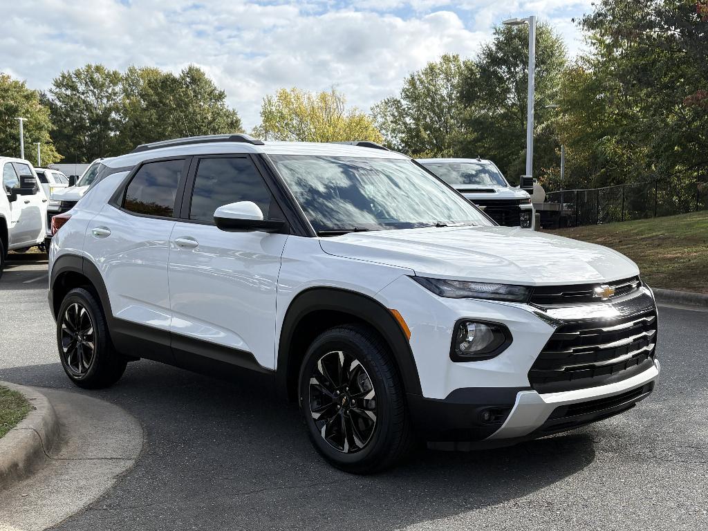 used 2022 Chevrolet TrailBlazer car, priced at $17,943