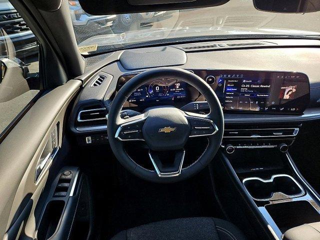 new 2026 Chevrolet Traverse car, priced at $44,219