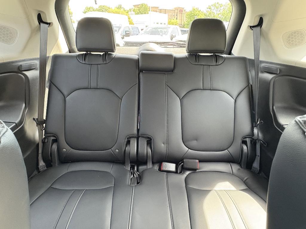 used 2024 Honda Pilot car, priced at $45,987