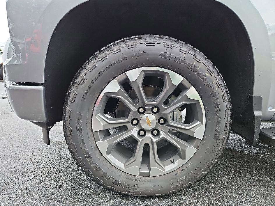 new 2025 Chevrolet Silverado 1500 car, priced at $61,039