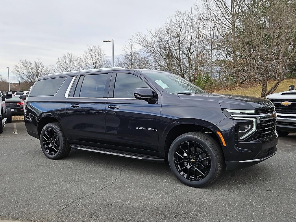 new 2025 Chevrolet Suburban car, priced at $62,631