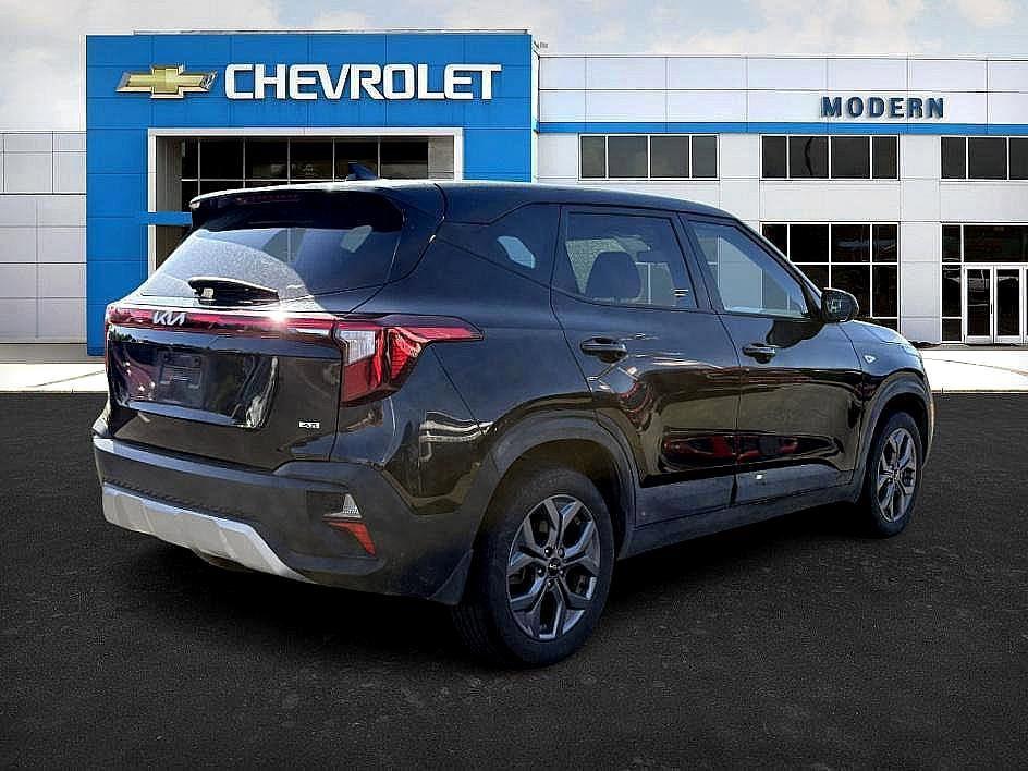 used 2024 Kia Seltos car, priced at $18,987