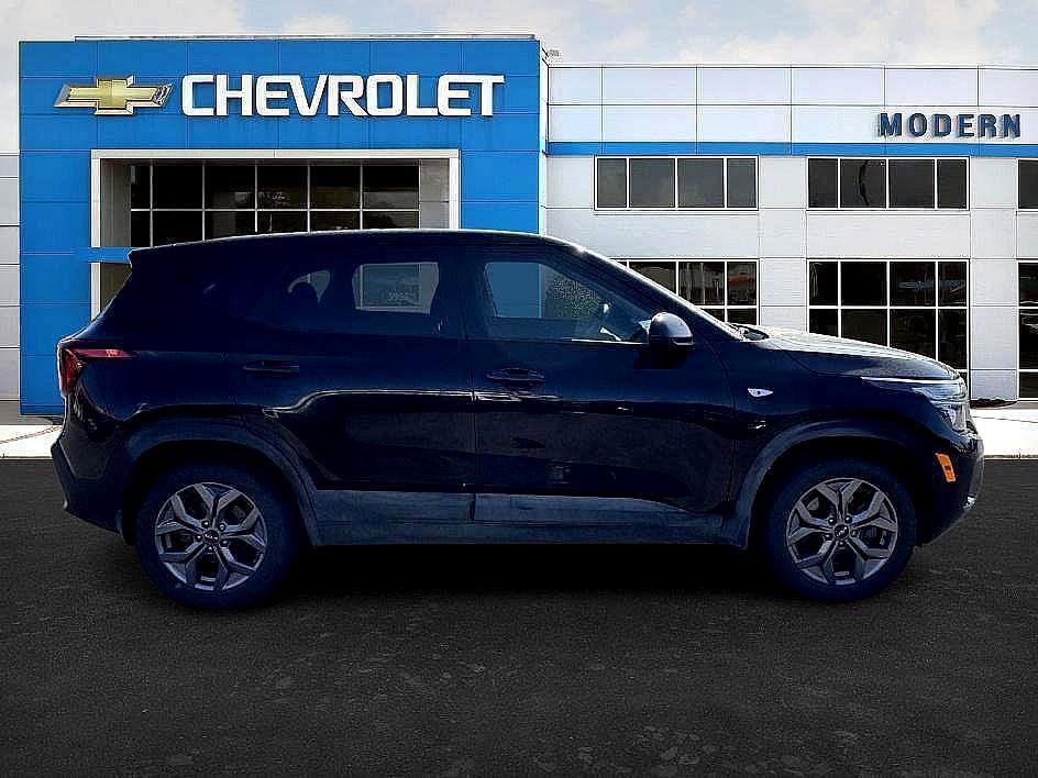 used 2024 Kia Seltos car, priced at $18,987