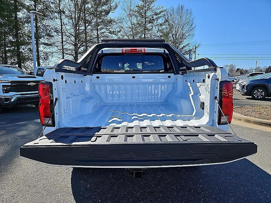 new 2025 Chevrolet Colorado car, priced at $44,145
