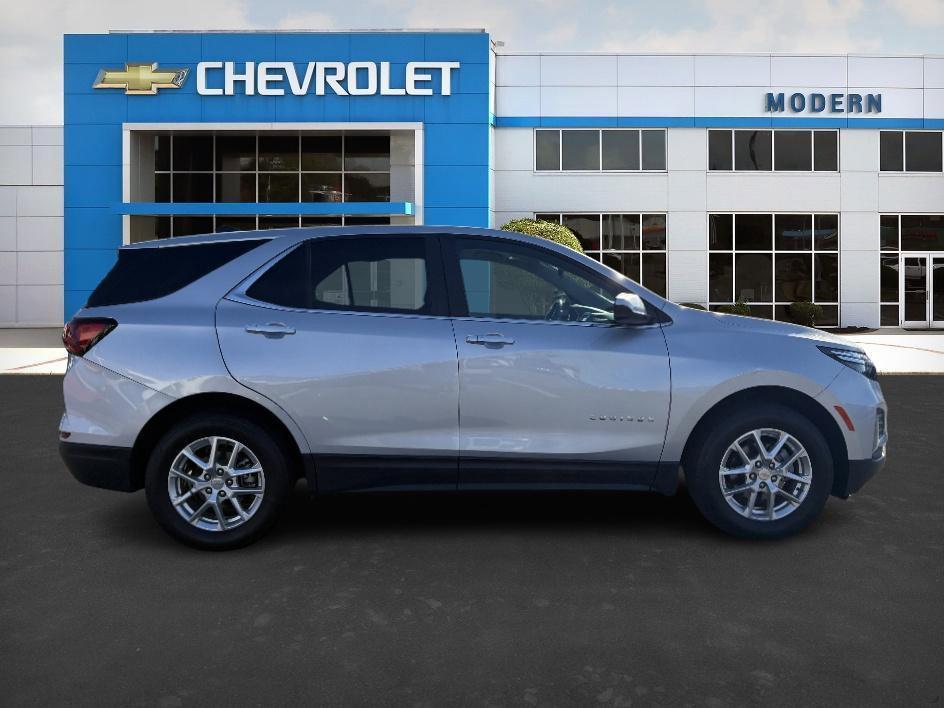 used 2022 Chevrolet Equinox car, priced at $21,987