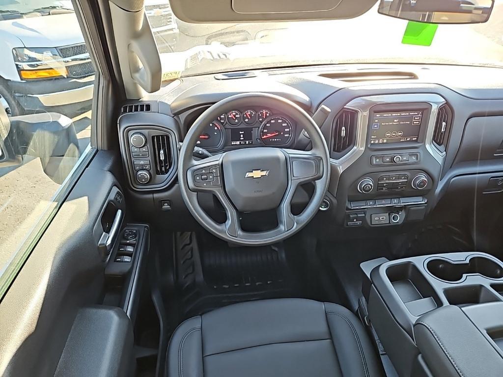 new 2025 Chevrolet Silverado 2500 car, priced at $53,028