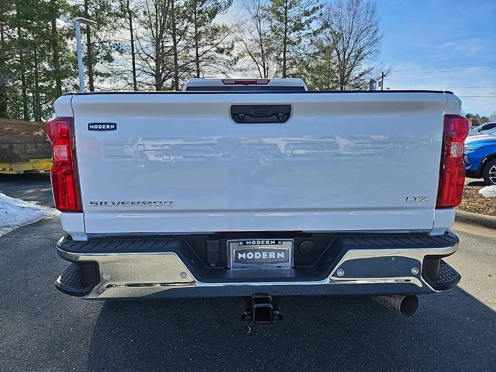 new 2025 Chevrolet Silverado 3500 car, priced at $73,584