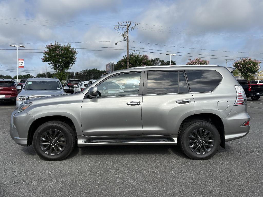 used 2022 Lexus GX 460 car, priced at $47,816