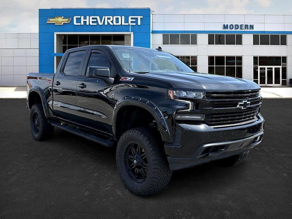 used 2022 Chevrolet Silverado 1500 Limited car, priced at $41,929