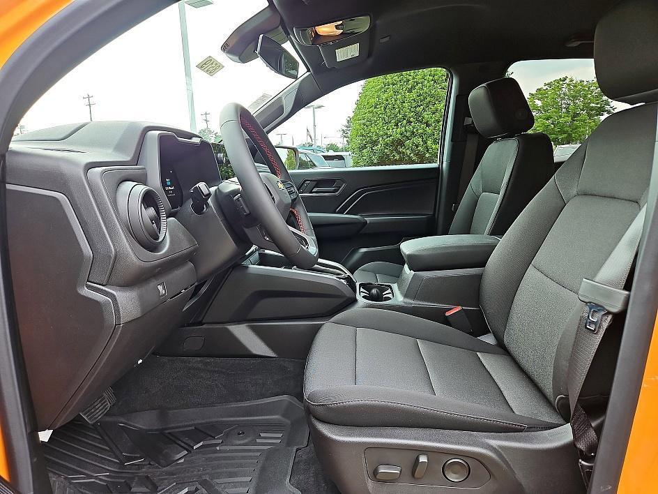 new 2025 Chevrolet Colorado car, priced at $37,739