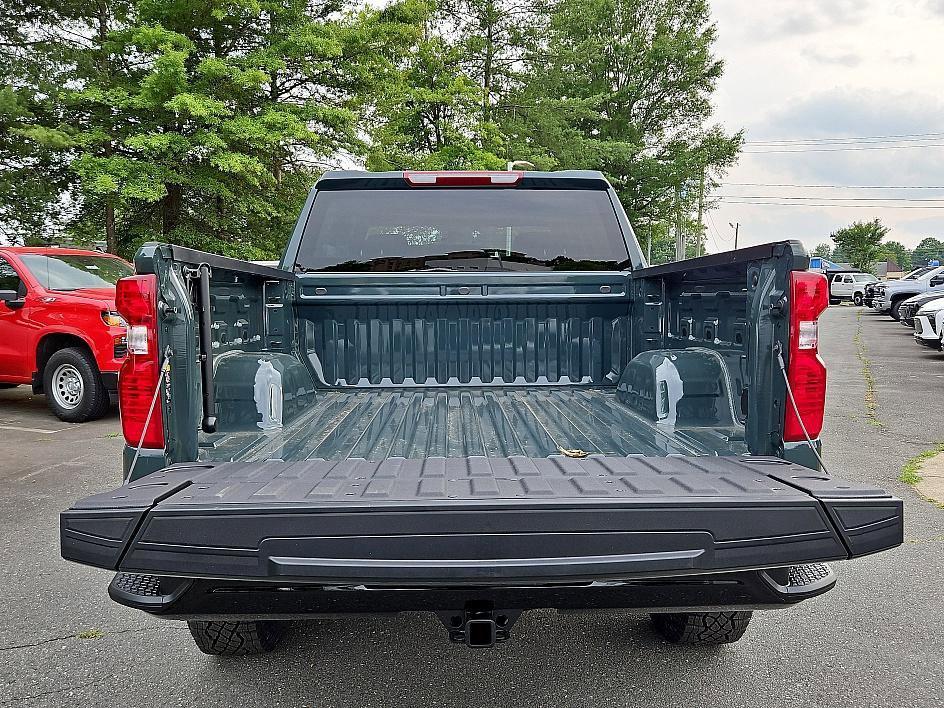 new 2025 Chevrolet Silverado 1500 car, priced at $40,784