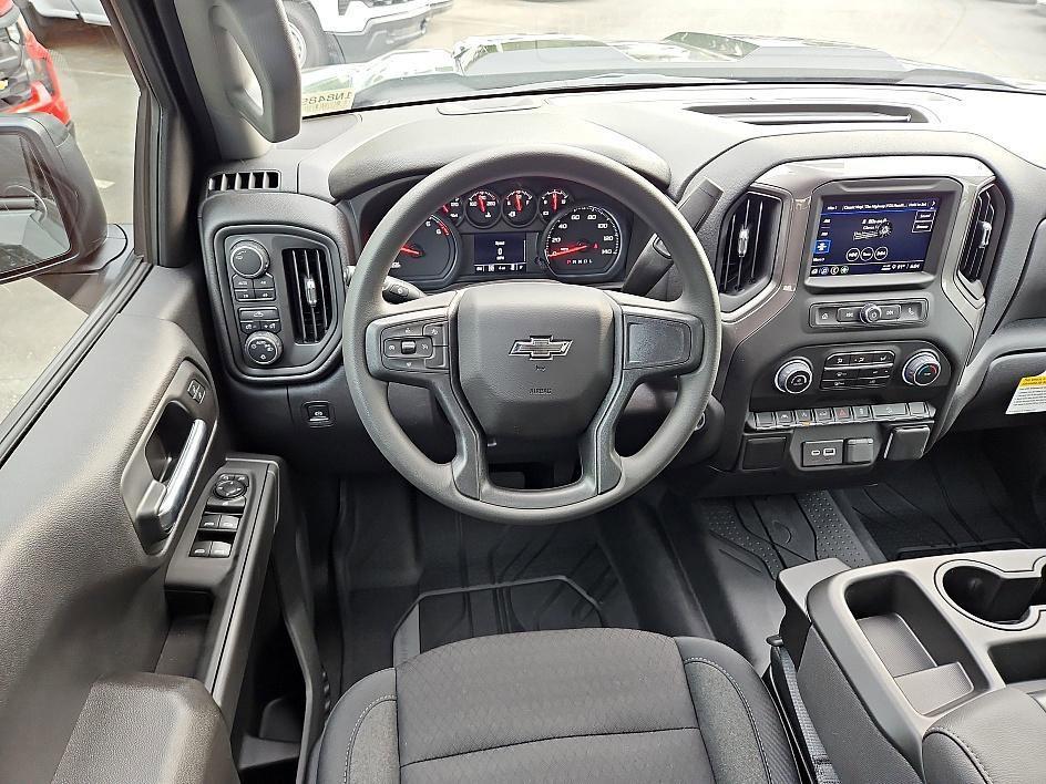 new 2025 Chevrolet Silverado 1500 car, priced at $40,784
