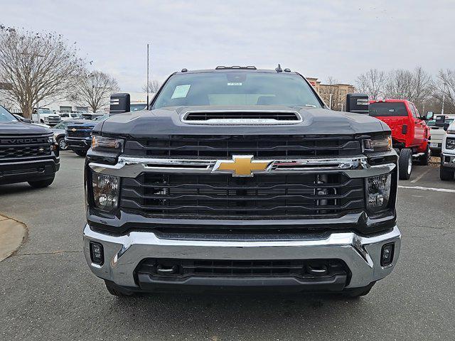 new 2025 Chevrolet Silverado 3500 car, priced at $71,484