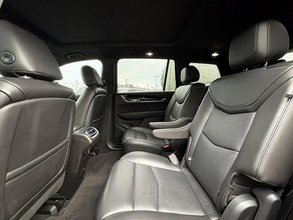 used 2020 Cadillac XT6 car, priced at $17,740