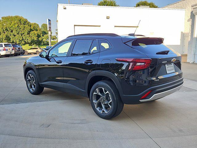 new 2025 Chevrolet Trax car, priced at $23,985