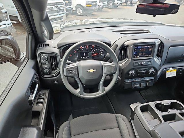 new 2025 Chevrolet Silverado 1500 car, priced at $39,915