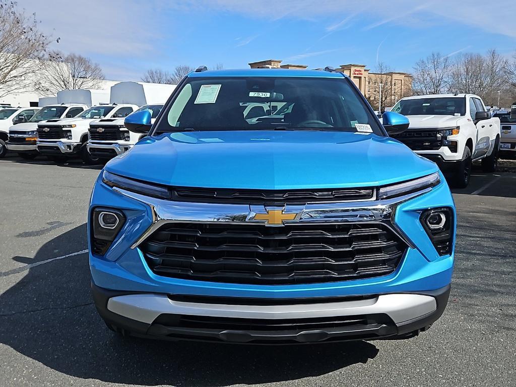 new 2025 Chevrolet TrailBlazer car, priced at $22,094