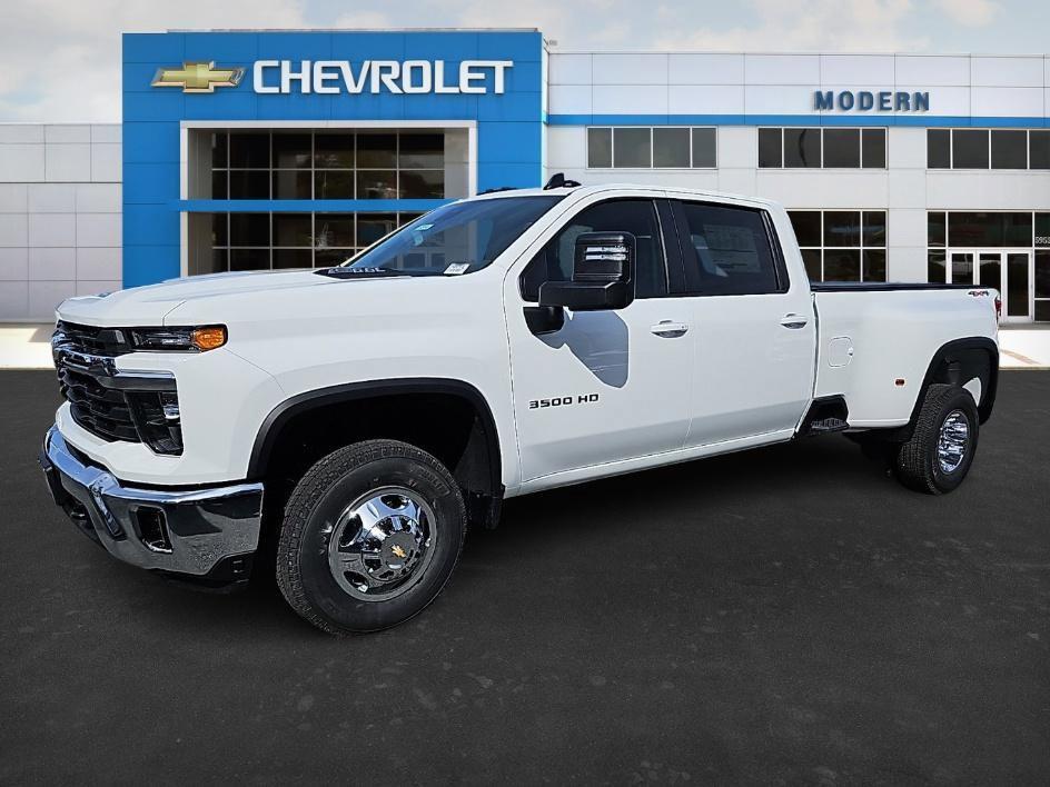 new 2025 Chevrolet Silverado 3500 car, priced at $53,370