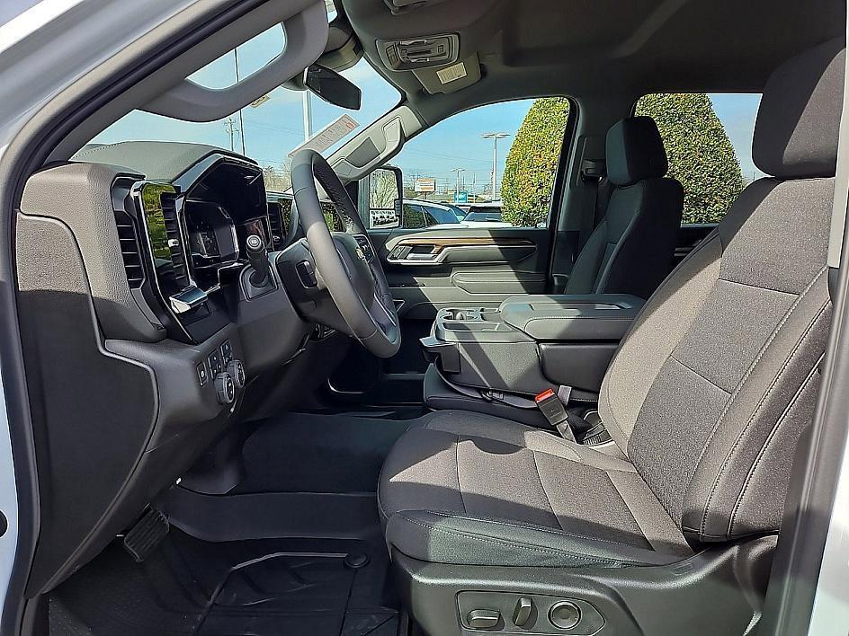 new 2025 Chevrolet Silverado 3500 car, priced at $52,370