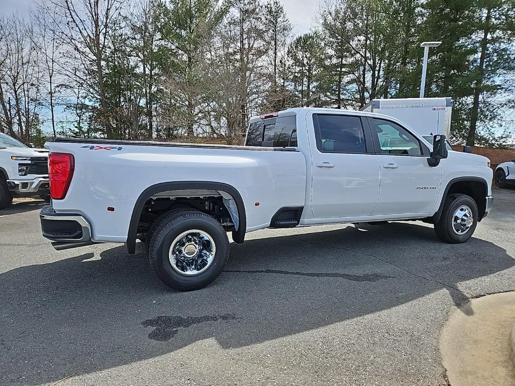 new 2025 Chevrolet Silverado 3500 car, priced at $58,870