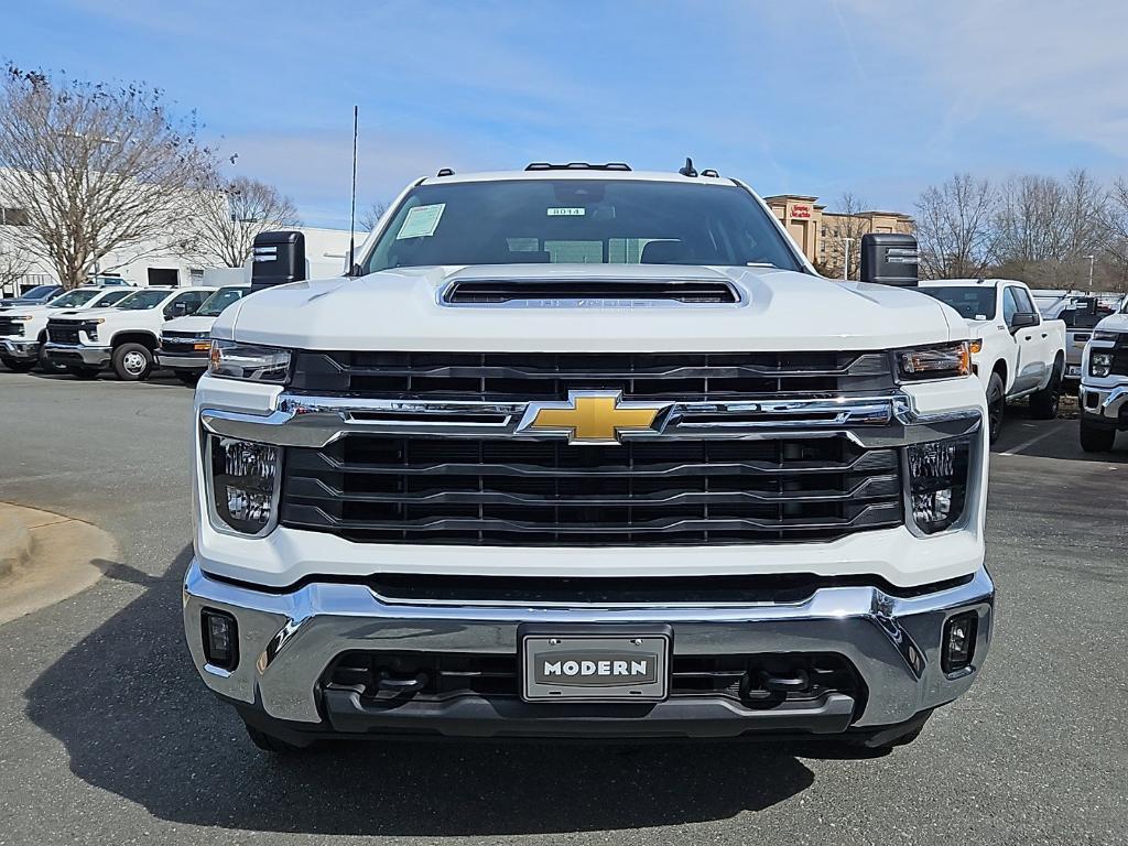 new 2025 Chevrolet Silverado 3500 car, priced at $58,870