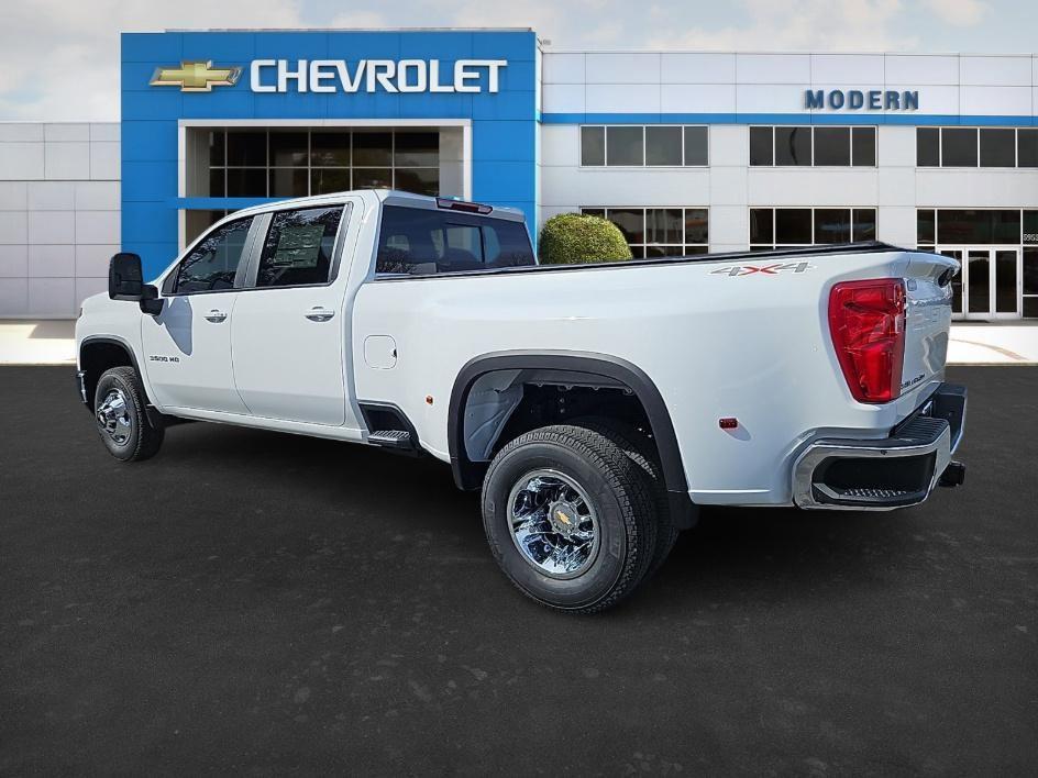 new 2025 Chevrolet Silverado 3500 car, priced at $52,370