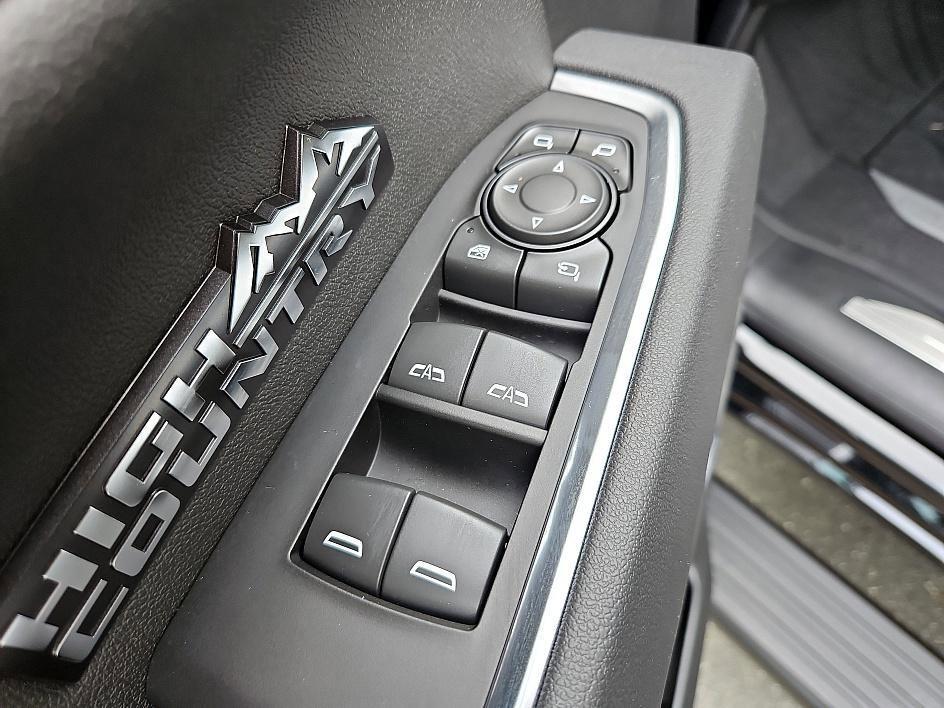 new 2025 Chevrolet Silverado 1500 car, priced at $73,429
