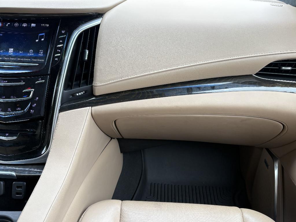 used 2019 Cadillac Escalade ESV car, priced at $44,099