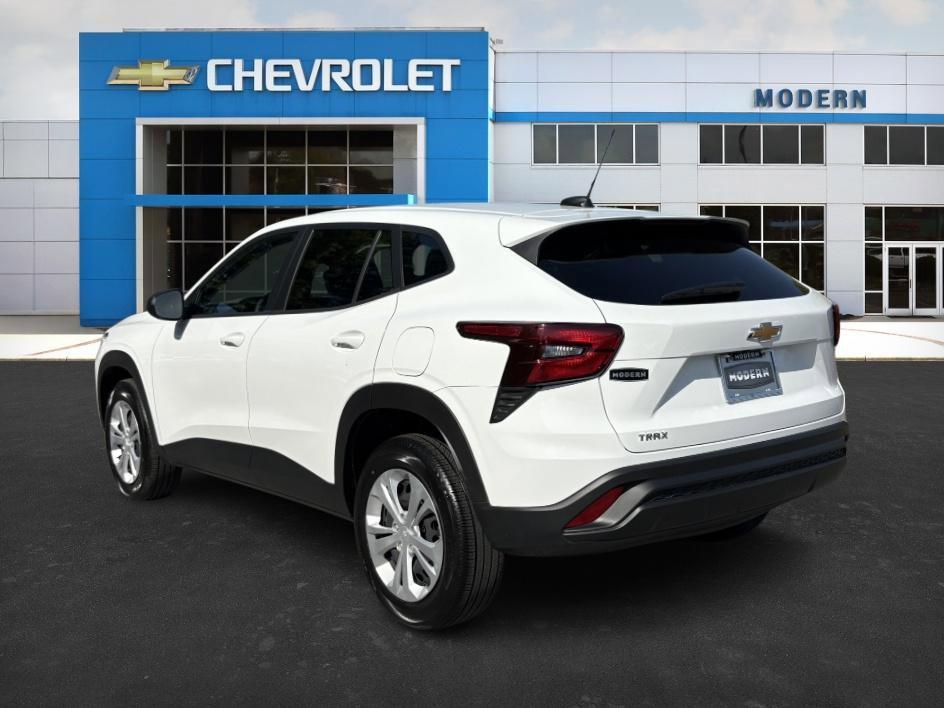 used 2025 Chevrolet Trax car, priced at $21,987