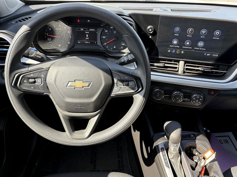 used 2025 Chevrolet Trax car, priced at $21,987