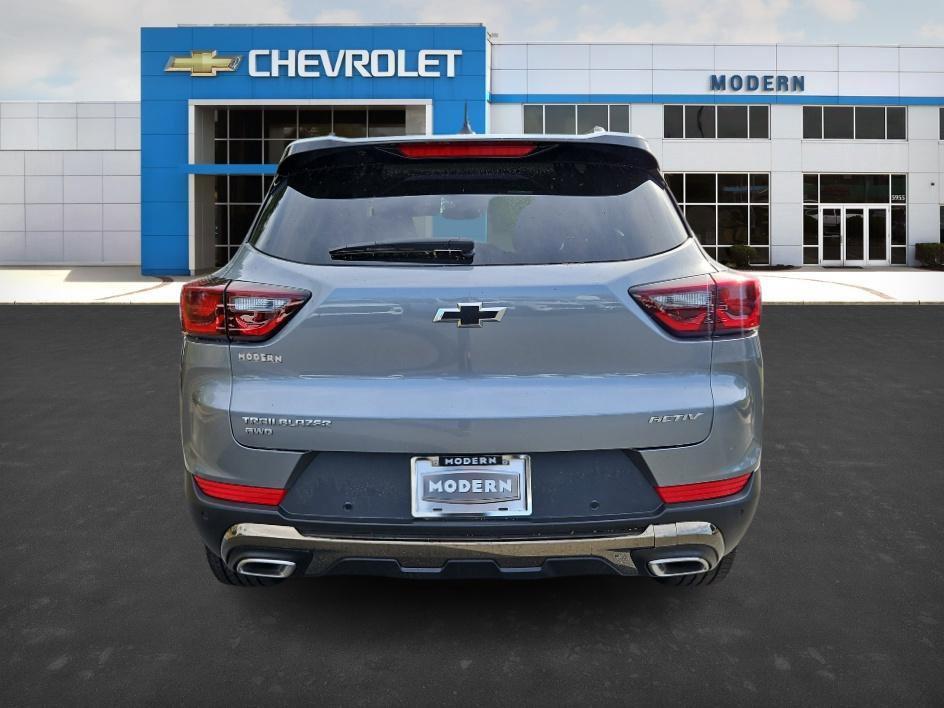 new 2025 Chevrolet TrailBlazer car, priced at $33,680