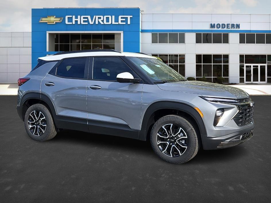 new 2025 Chevrolet TrailBlazer car, priced at $33,680