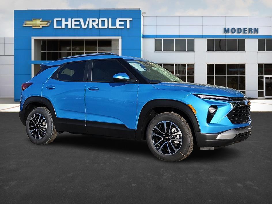 new 2025 Chevrolet TrailBlazer car, priced at $21,624