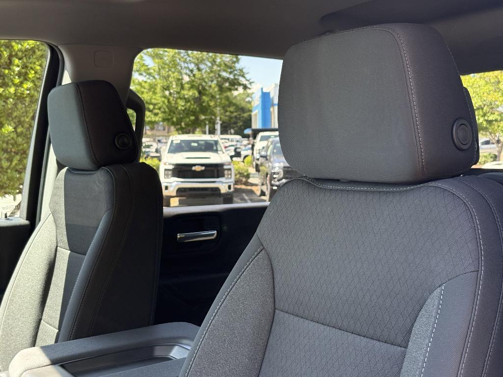 used 2025 Chevrolet Silverado 2500 car, priced at $52,646
