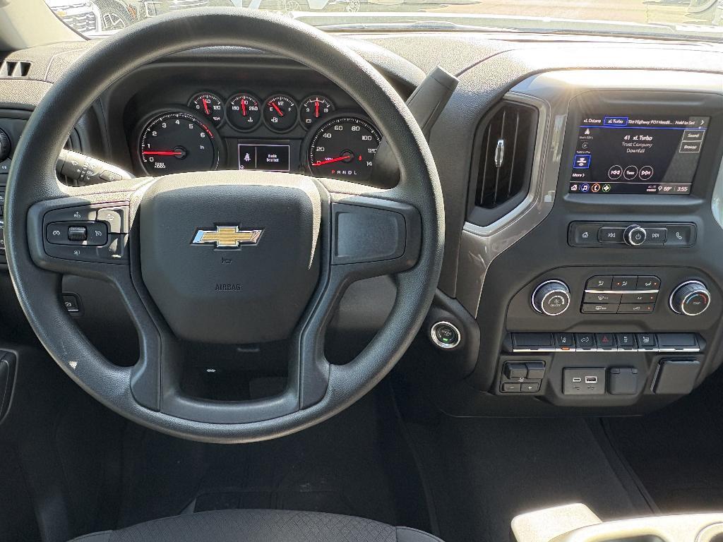 used 2025 Chevrolet Silverado 2500 car, priced at $52,646