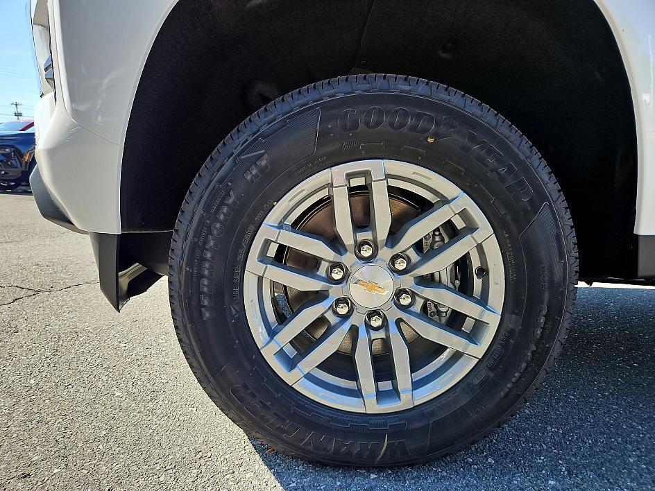 new 2026 Chevrolet Colorado car, priced at $37,014