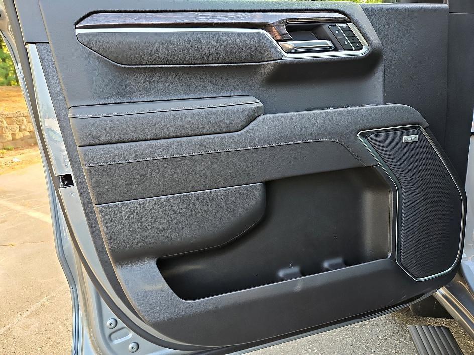 new 2025 Chevrolet Silverado 1500 car, priced at $52,594