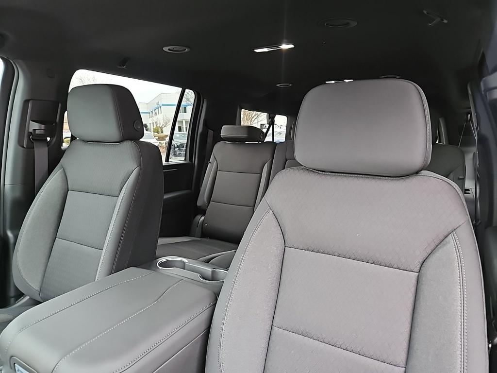 new 2025 Chevrolet Suburban car, priced at $64,040