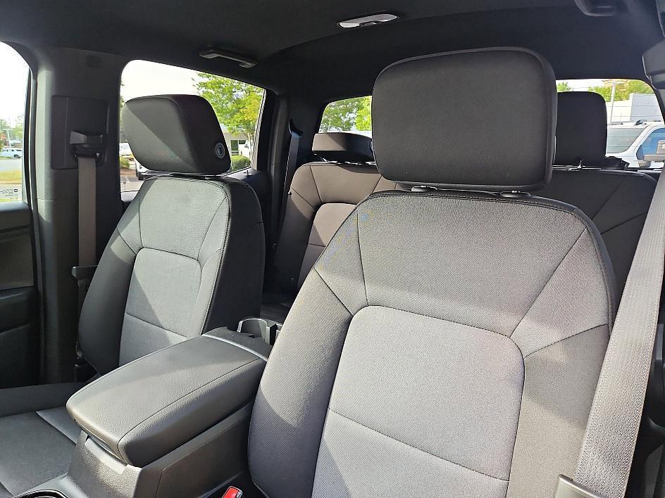 new 2025 Chevrolet Colorado car, priced at $30,639