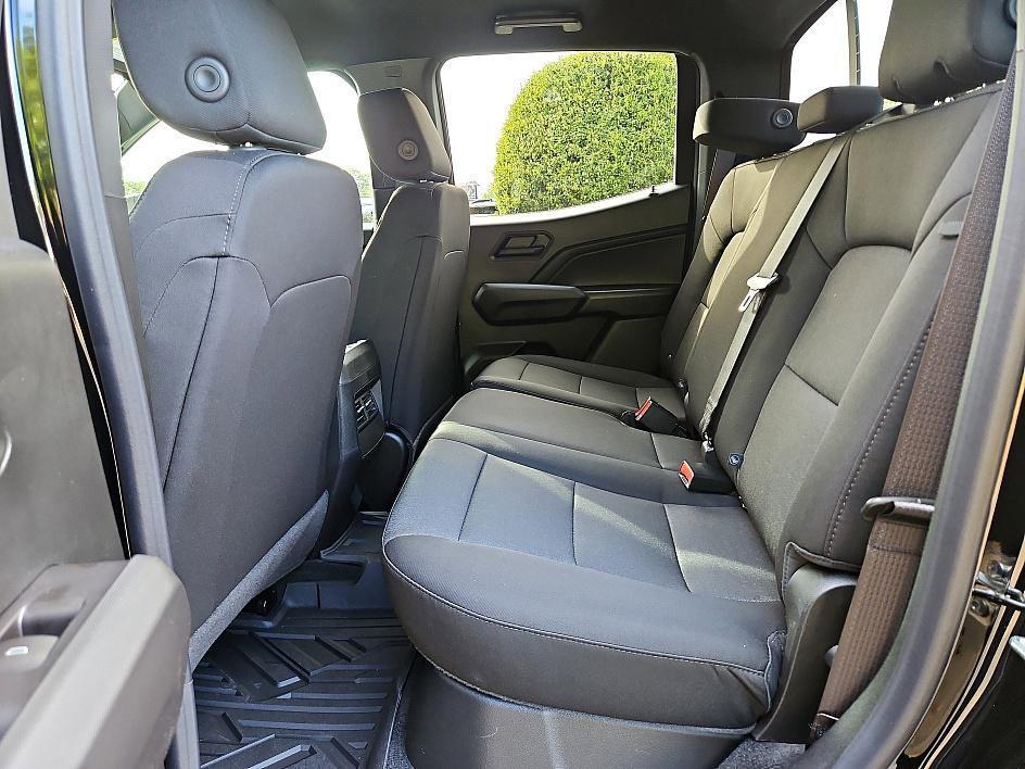 new 2025 Chevrolet Colorado car, priced at $30,639