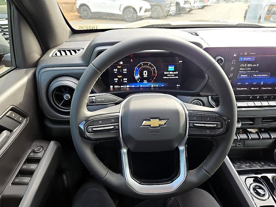 new 2025 Chevrolet Colorado car, priced at $30,639