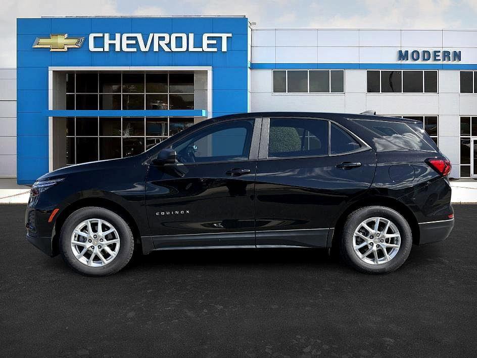 used 2022 Chevrolet Equinox car, priced at $18,846