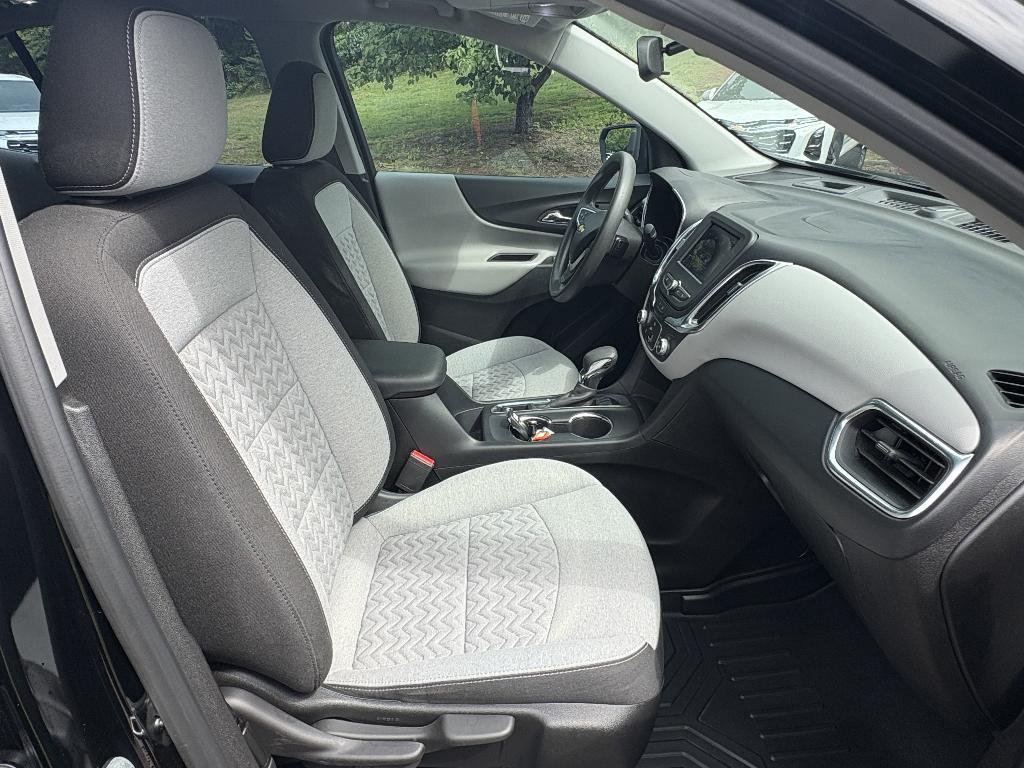 used 2022 Chevrolet Equinox car, priced at $18,846