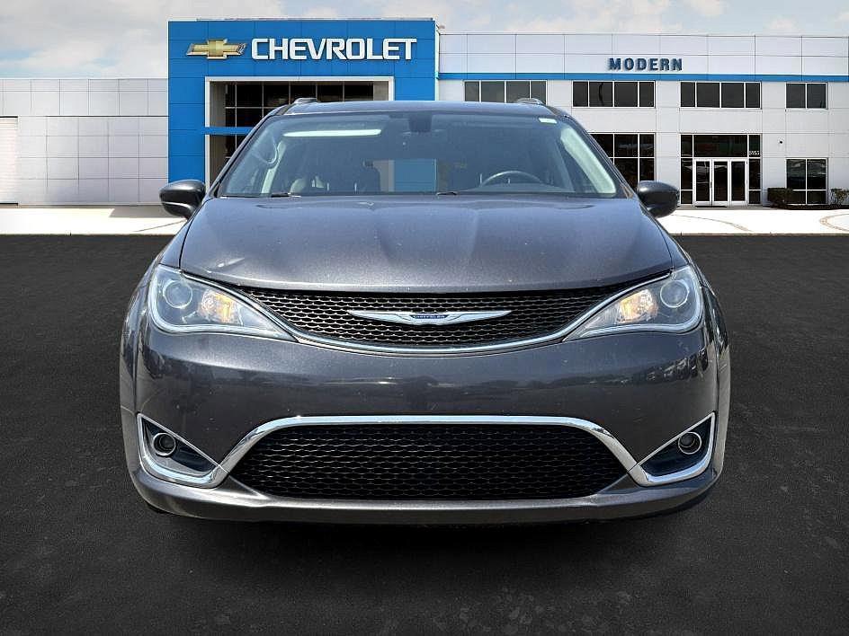 used 2019 Chrysler Pacifica car, priced at $13,493
