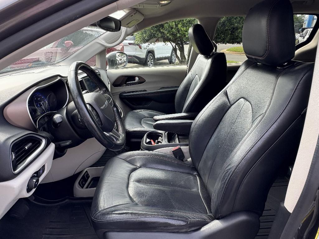 used 2019 Chrysler Pacifica car, priced at $13,493