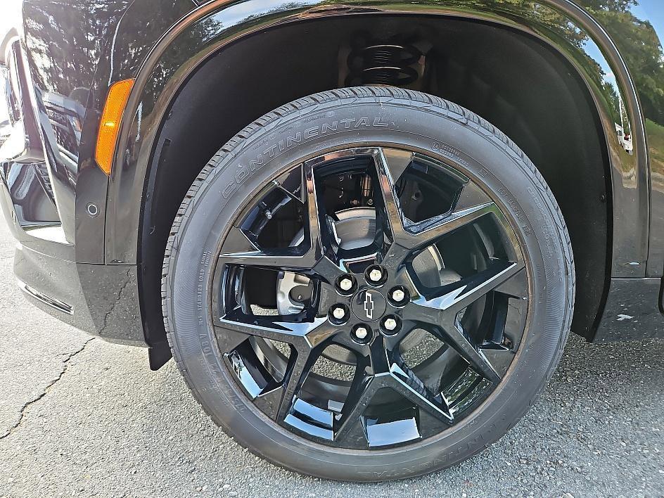 new 2026 Chevrolet Traverse car, priced at $57,594