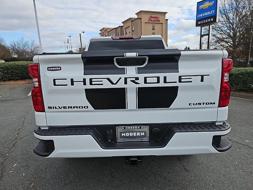 new 2025 Chevrolet Silverado 1500 car, priced at $38,055