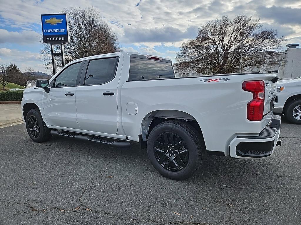 new 2025 Chevrolet Silverado 1500 car, priced at $38,055