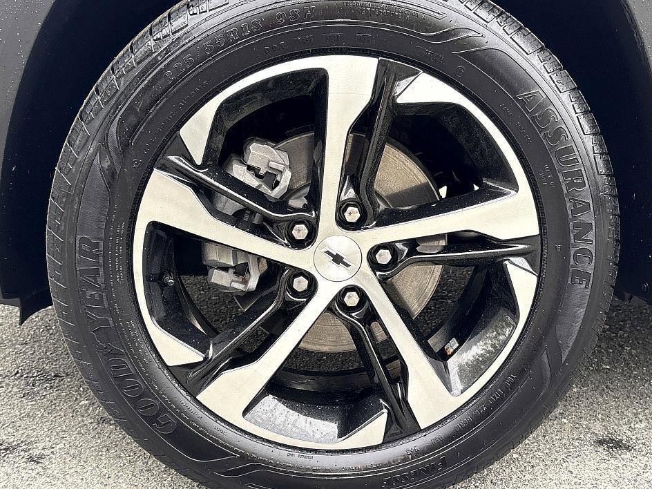 used 2024 Chevrolet Trax car, priced at $24,987
